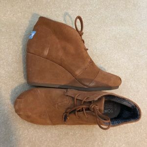 New Toms Booties